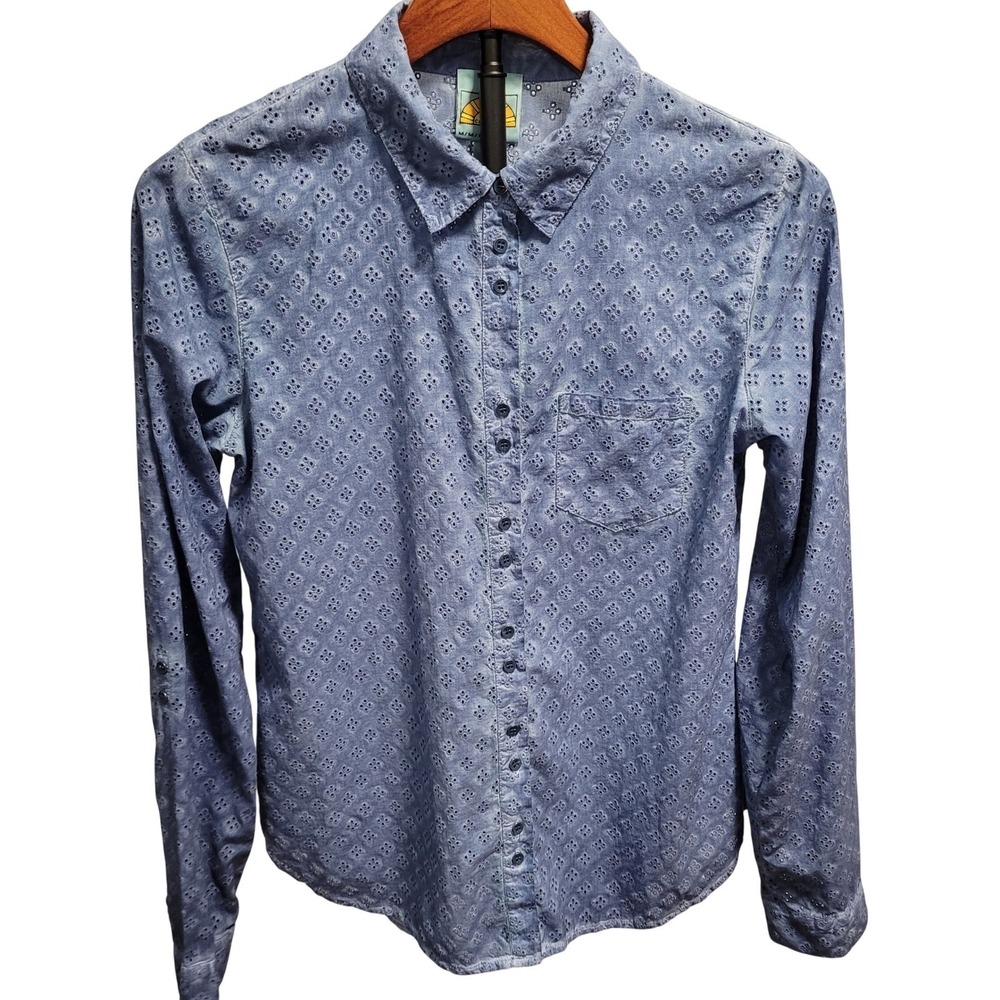 C&C California Blue Salt Wash Eyelet Blouse M Coastal Cowgirl Boho‎ Cotton Shirt